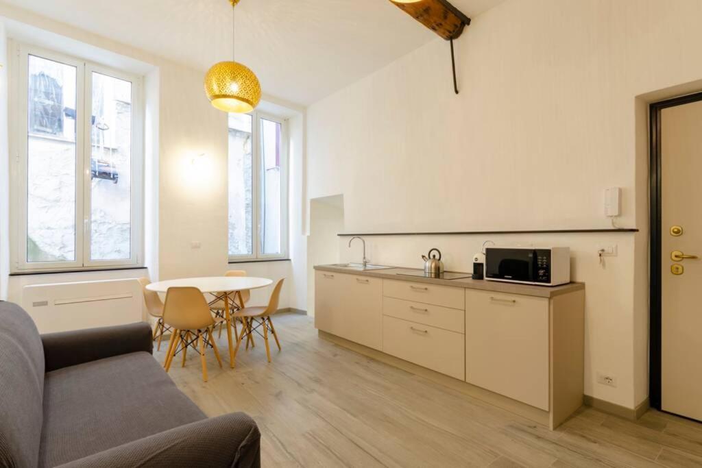 Castelli'S Apartments Campo 12 Genoa Bagian luar foto